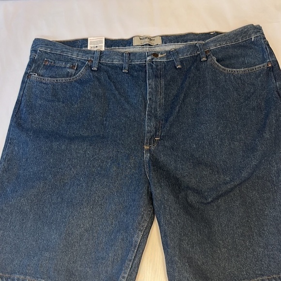 Wrangler authentics shorts size 48 - Picture 4 of 8